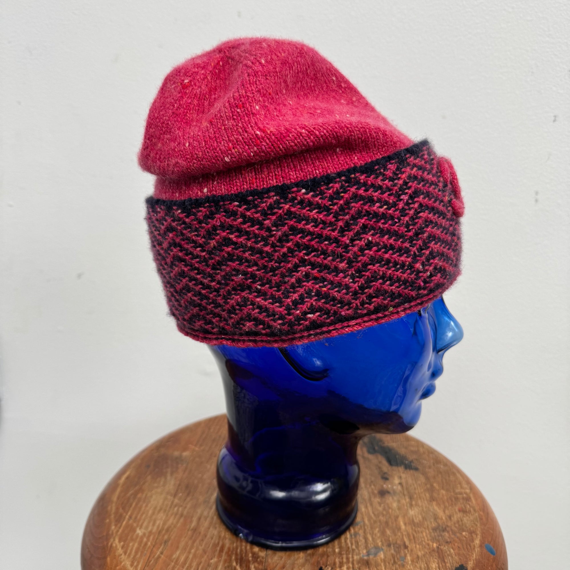 Chanel Cashmere Houndstooth Beanie