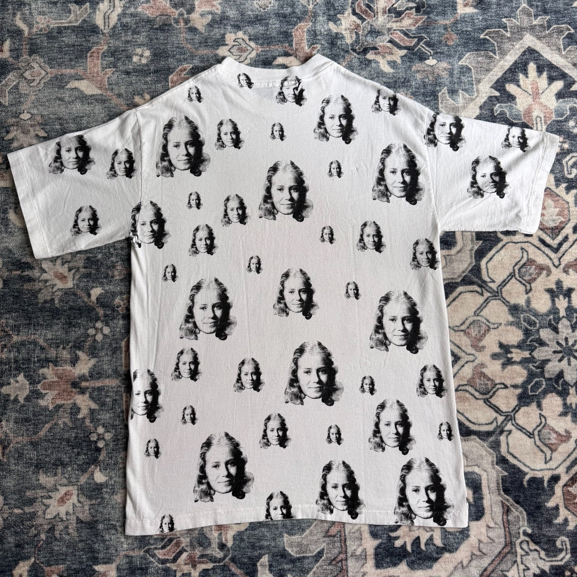 Vintage 1993 Brady Brunch Zillion Jans Tee