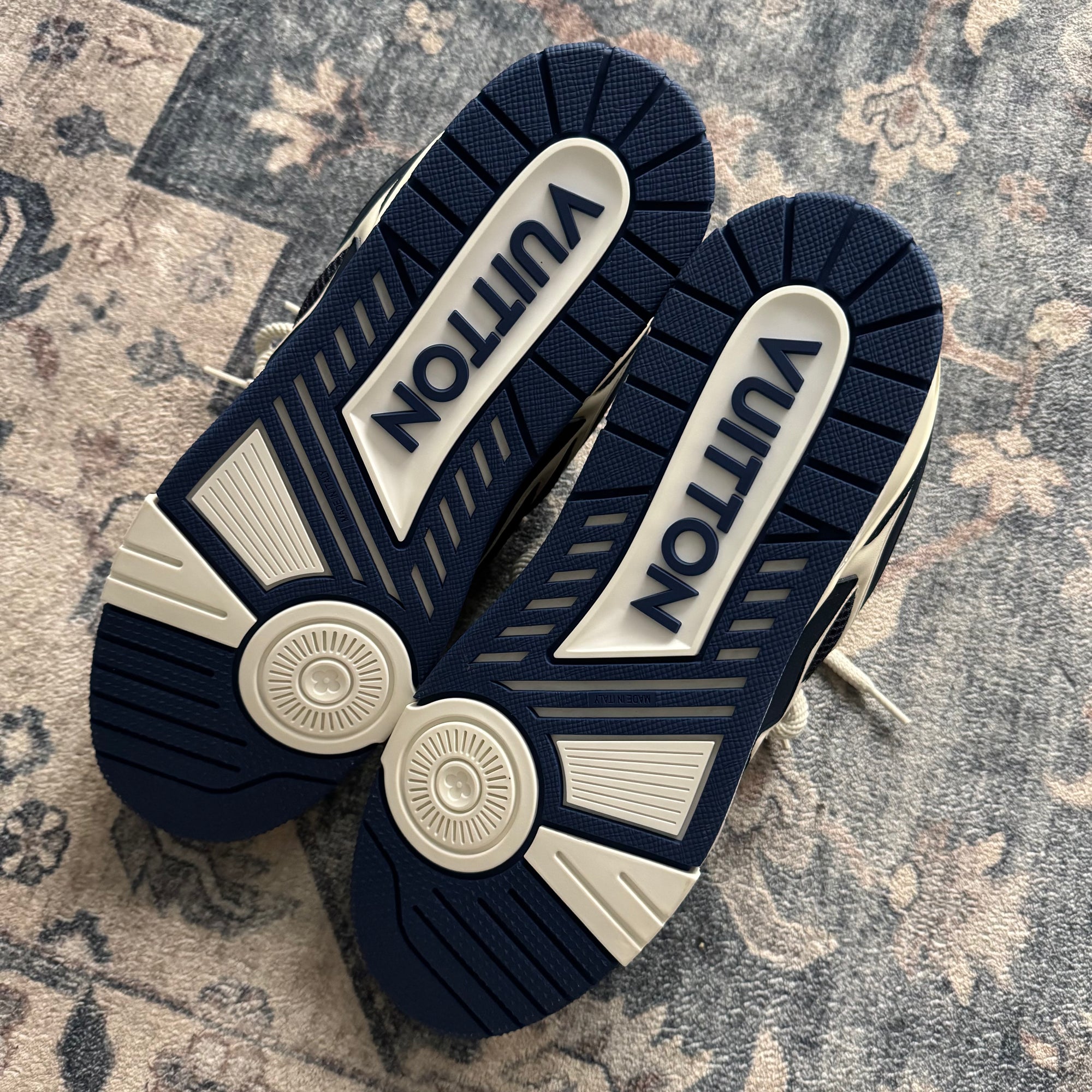 Louis Vuitton Skate Marine White