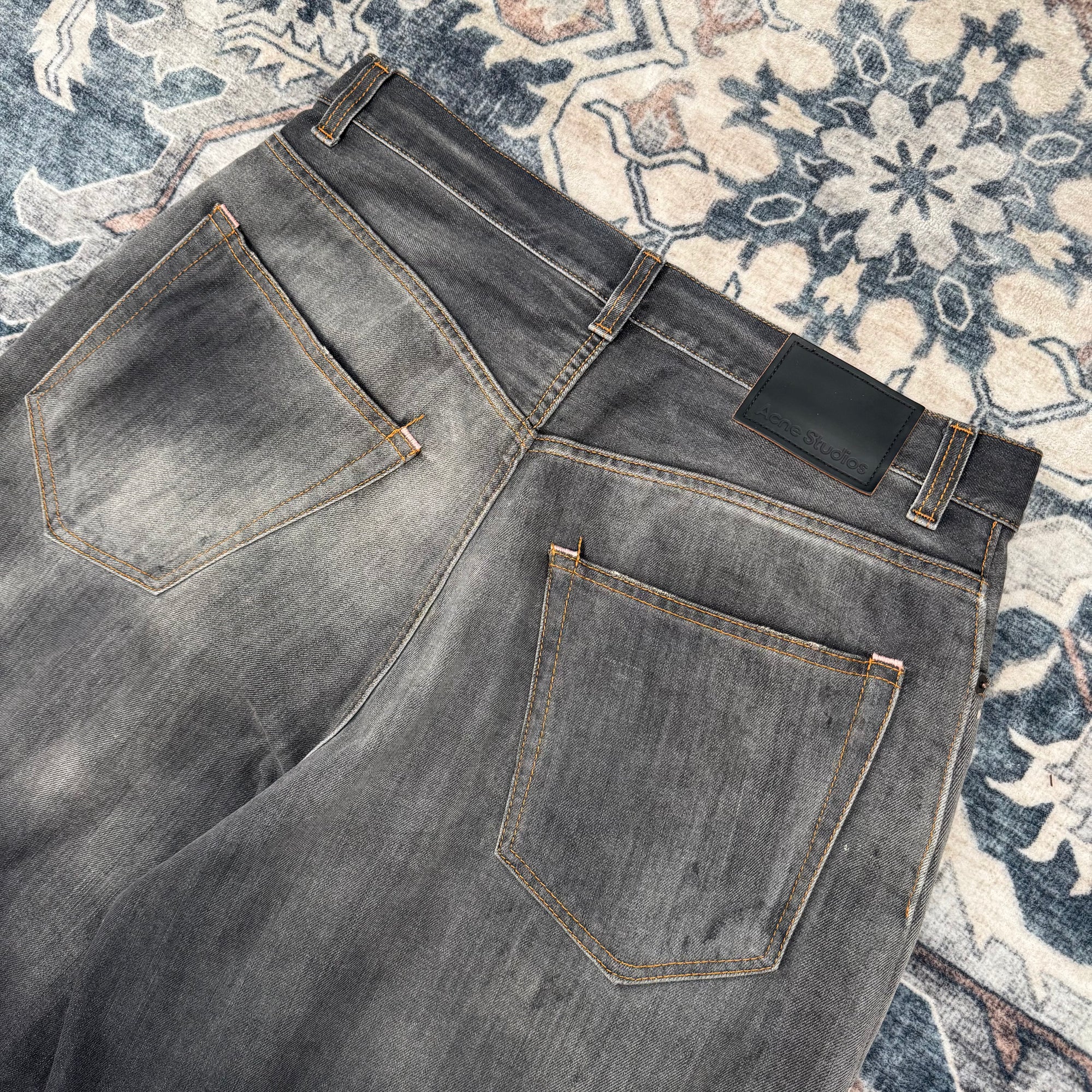 Acne Studios 1981 Loose Fit Jeans